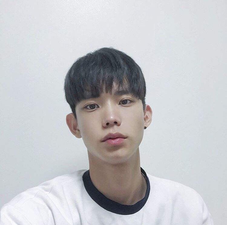 窦锦骅育