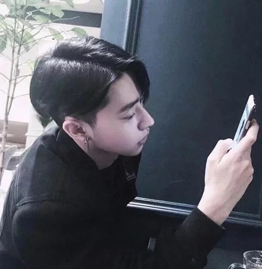 莫旭秋芬