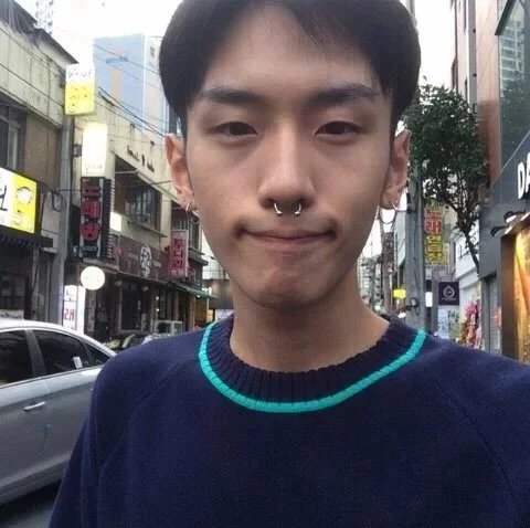 王时亚超