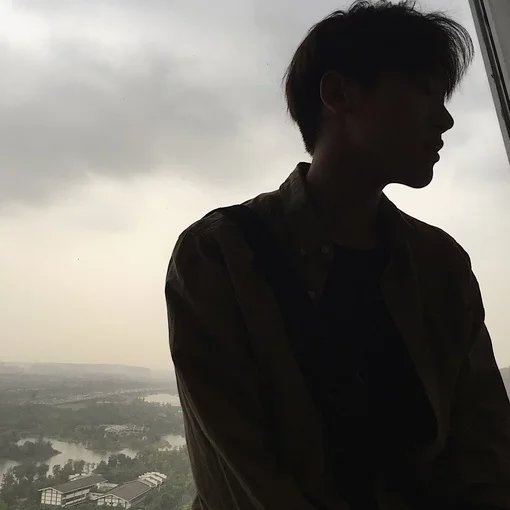喻彬竹中