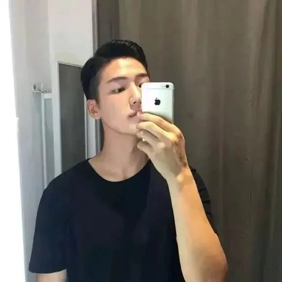 公冶春婕瑗