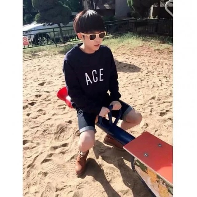 农颖蓝邦